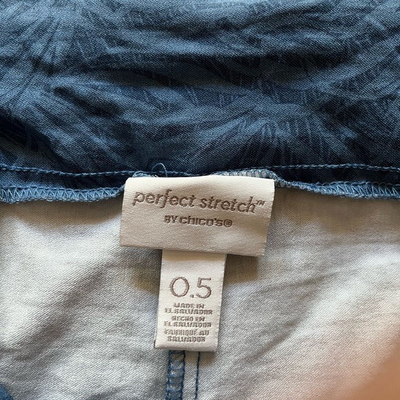 Chicos Perfect Stretch pull on denim pants - Picture 2 of 7